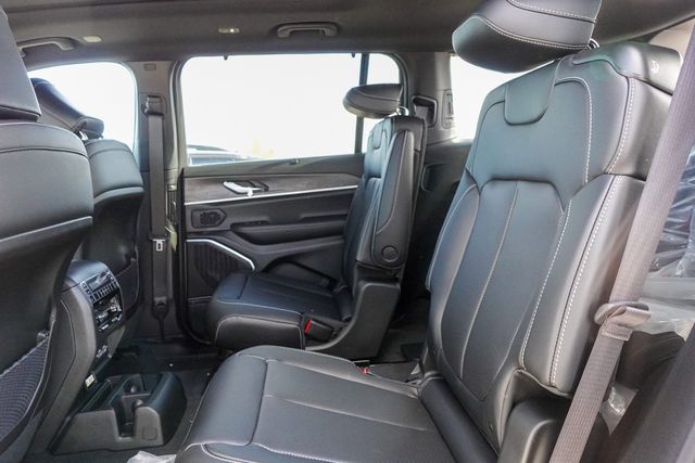 new 2025 Jeep Grand Cherokee L car, priced at $46,935