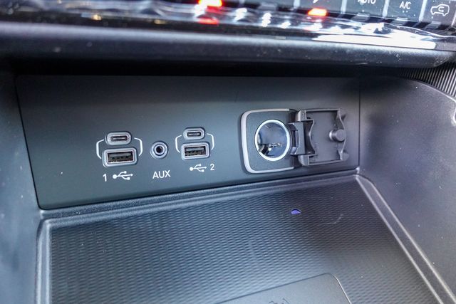 new 2025 Jeep Grand Cherokee L car, priced at $46,935