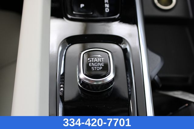 new 2025 Volvo XC60 car, priced at $55,360