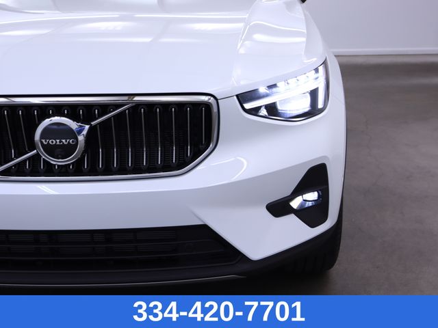new 2025 Volvo XC40 car, priced at $49,785