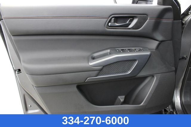 new 2025 Nissan Pathfinder car, priced at $46,505
