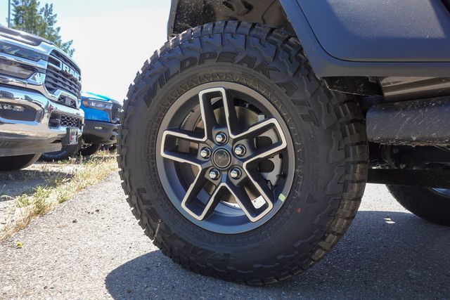 new 2025 Jeep Gladiator car, priced at $49,696
