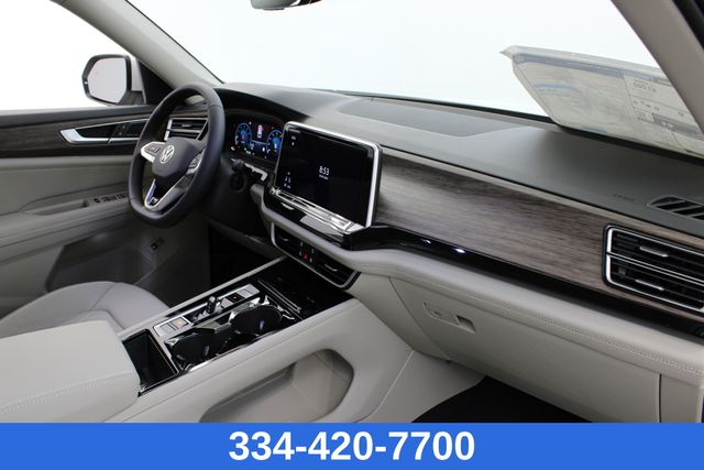 new 2025 Volkswagen Atlas car, priced at $54,310