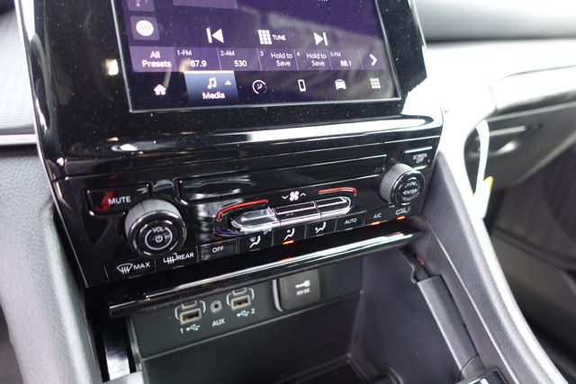 new 2025 Jeep Grand Cherokee car, priced at $34,125