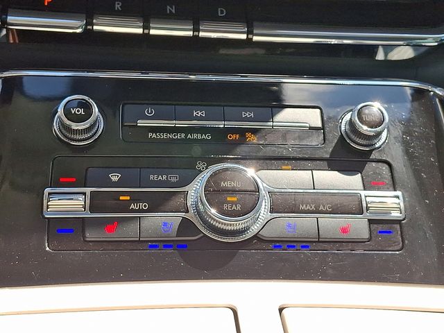 used 2020 Lincoln Navigator car, priced at $48,992
