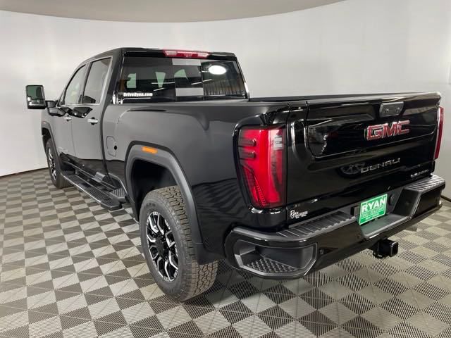 new 2024 GMC Sierra 2500HD car, priced at $80,000