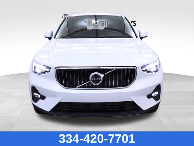 new 2025 Volvo XC40 car, priced at $49,785
