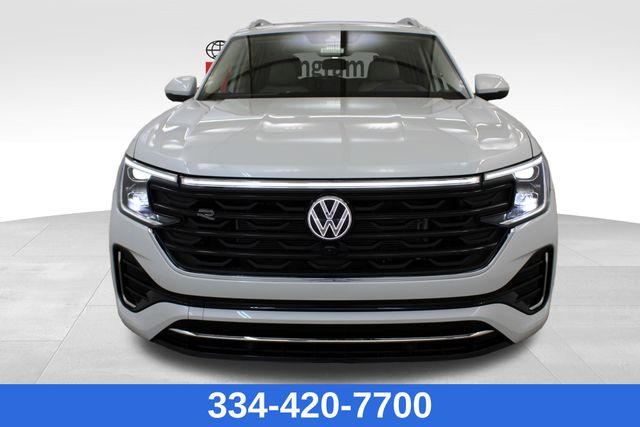 new 2025 Volkswagen Atlas car, priced at $54,053