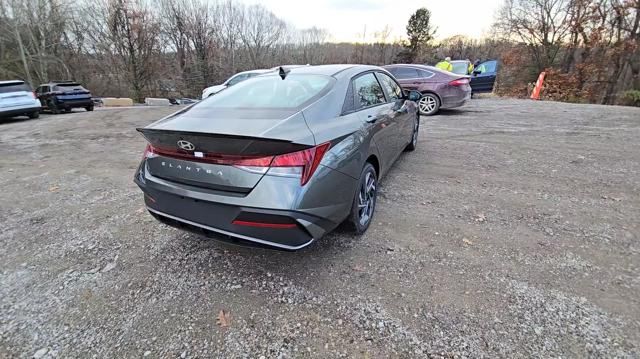 new 2025 Hyundai Elantra car, priced at $24,114