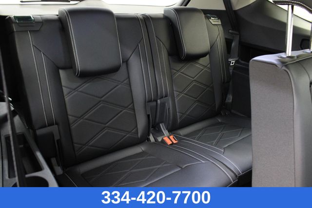 new 2025 Volkswagen Atlas car, priced at $44,703