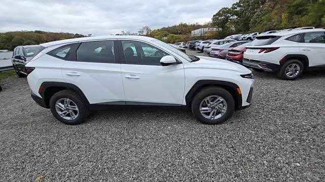 new 2025 Hyundai Tucson car, priced at $31,498