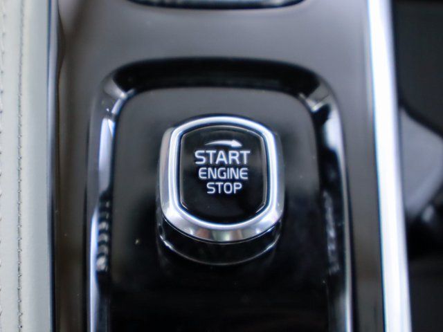 new 2025 Volvo XC90 Plug-In Hybrid car, priced at $72,689