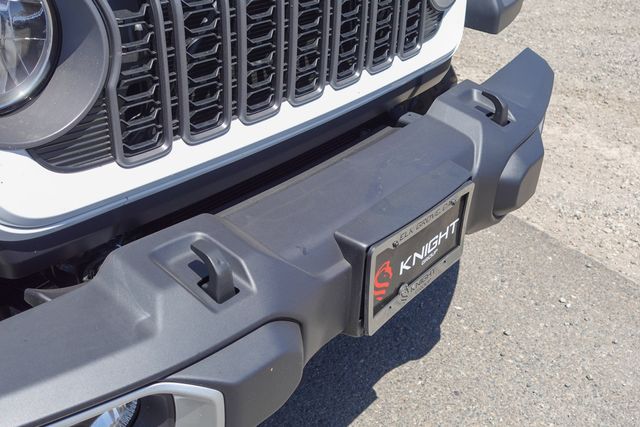 new 2025 Jeep Gladiator car, priced at $39,735