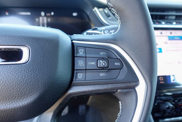 new 2025 Jeep Grand Cherokee car, priced at $53,316