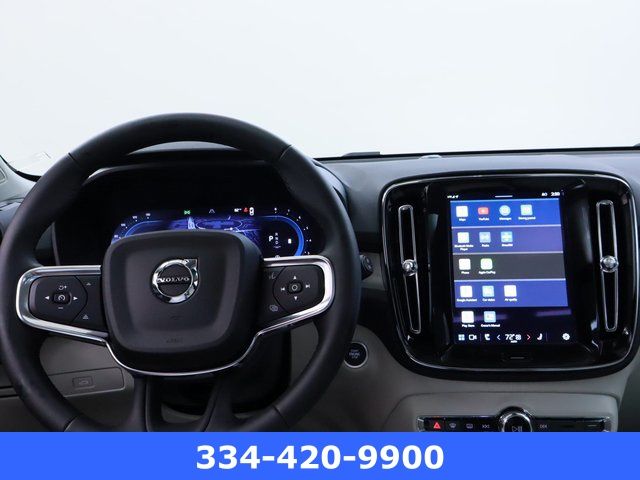 new 2025 Volvo XC40 car, priced at $44,632