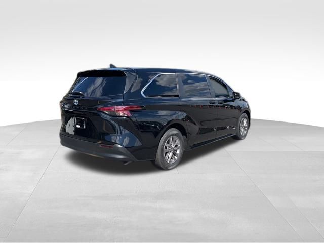 used 2021 Toyota Sienna car, priced at $36,499