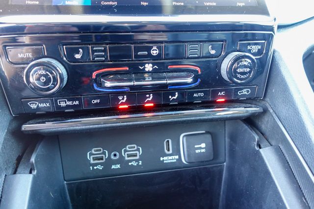 used 2024 Jeep Grand Cherokee car, priced at $30,788
