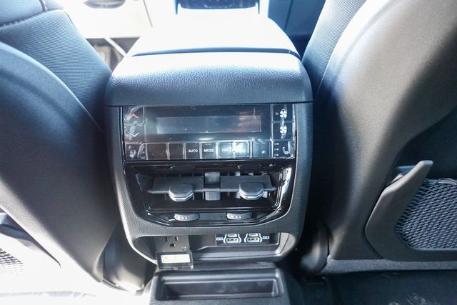 new 2025 Jeep Grand Cherokee L car, priced at $47,530