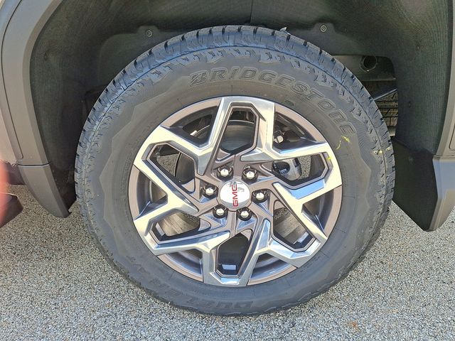 new 2025 GMC Sierra 1500 car, priced at $64,295