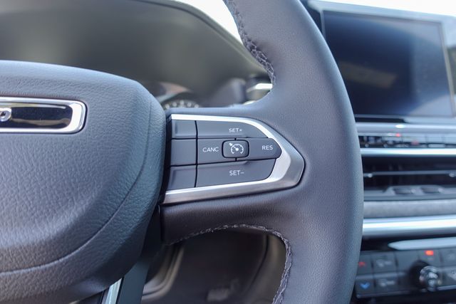 new 2025 Jeep Compass car, priced at $26,260