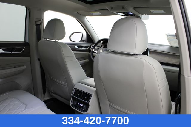 new 2025 Volkswagen Atlas car, priced at $54,310