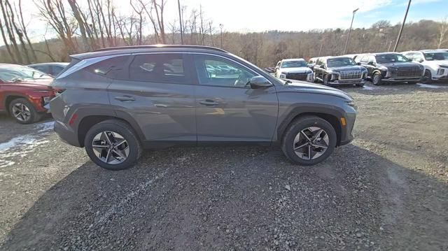 new 2025 Hyundai Tucson car, priced at $33,218