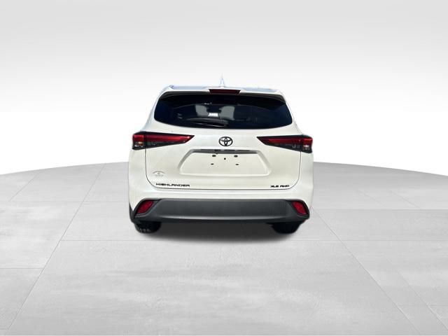used 2021 Toyota Highlander car, priced at $32,845
