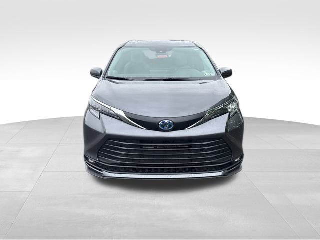 new 2025 Toyota Sienna car, priced at $50,444