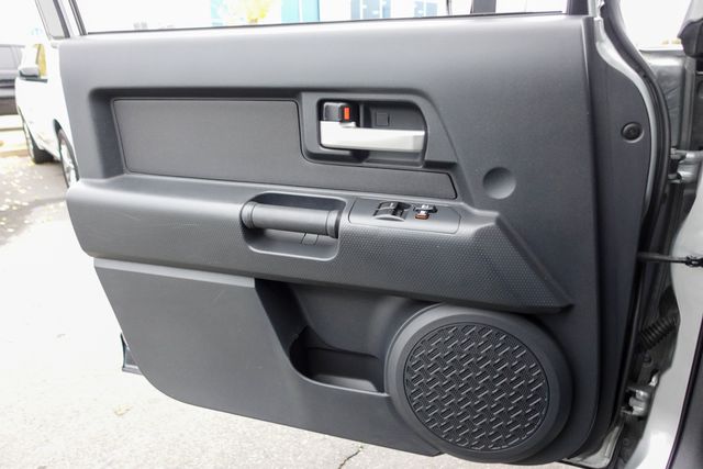 used 2010 Toyota FJ Cruiser car, priced at $22,448