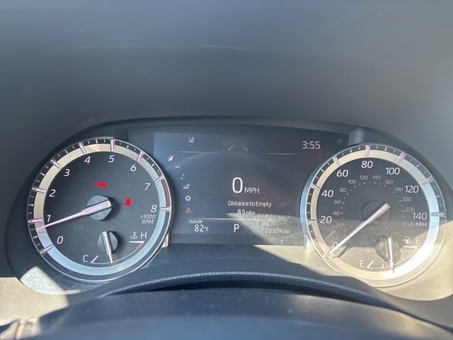 used 2022 Toyota Highlander car, priced at $39,599