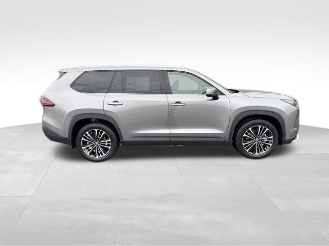 new 2025 Toyota Grand Highlander Hybrid car, priced at $63,122