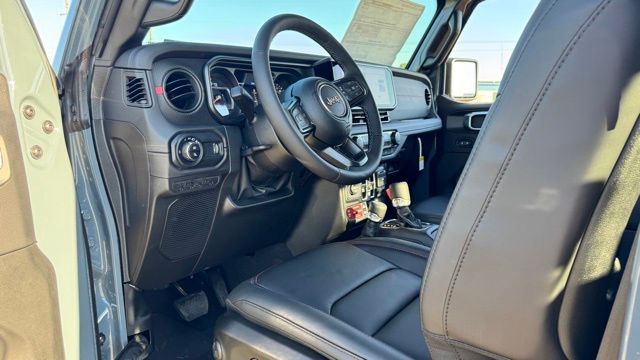 new 2025 Jeep Gladiator car, priced at $49,094