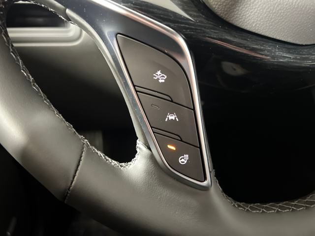 new 2025 Cadillac XT5 car, priced at $55,415