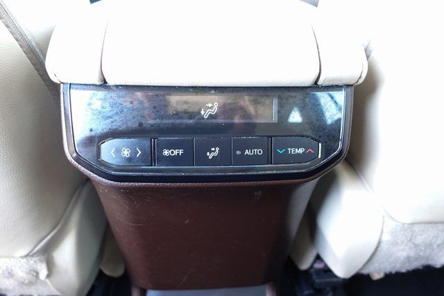 used 2022 Toyota Highlander car, priced at $34,655