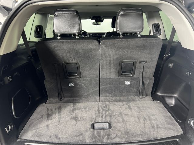used 2021 Jeep Grand Cherokee L car, priced at $25,000