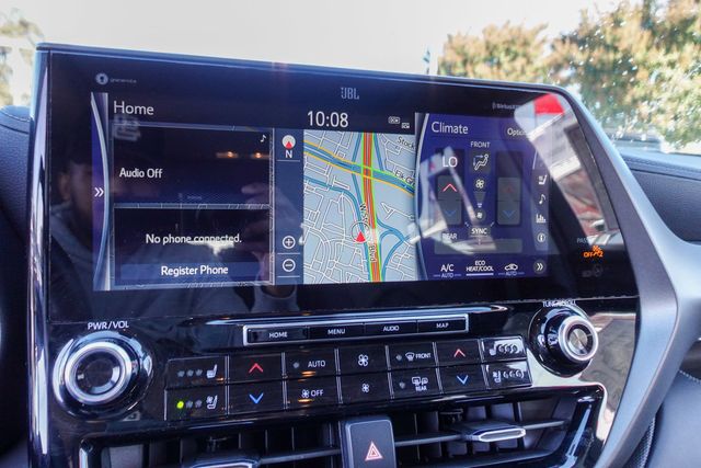 used 2020 Toyota Highlander car, priced at $32,000