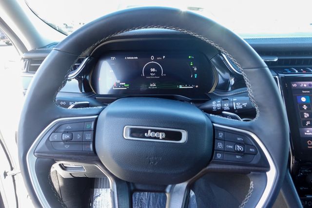used 2024 Jeep Grand Cherokee car, priced at $30,788