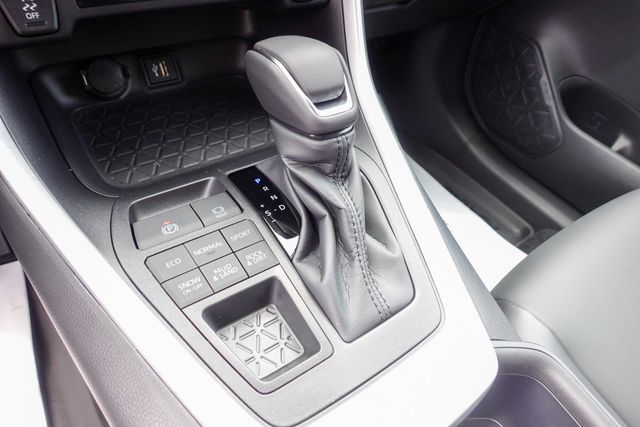 new 2025 Toyota RAV4 car