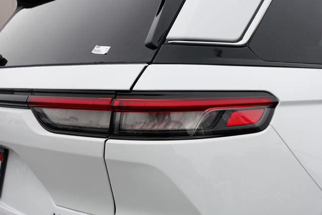 used 2022 Jeep Grand Cherokee car, priced at $24,488