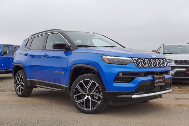 new 2025 Jeep Compass car, priced at $39,380