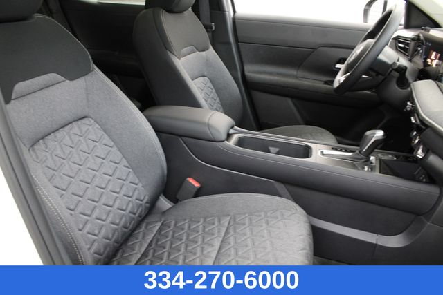 new 2025 Nissan Kicks car, priced at $28,075
