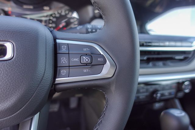 new 2025 Jeep Compass car, priced at $31,340