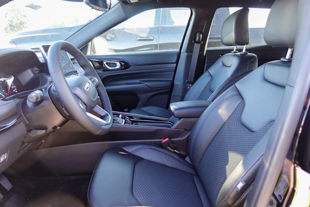 new 2025 Jeep Compass car, priced at $28,458