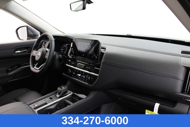 new 2025 Nissan Pathfinder car, priced at $44,935
