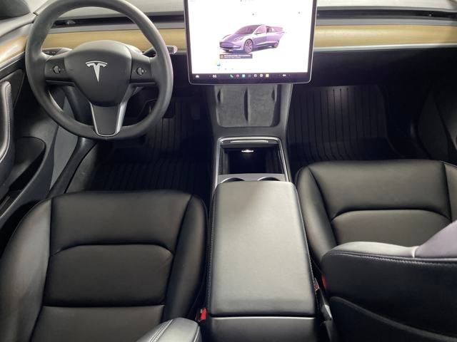 used 2022 Tesla Model 3 car, priced at $27,500