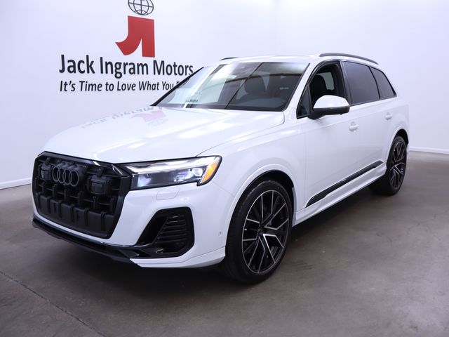 new 2025 Audi Q7 car, priced at $73,540