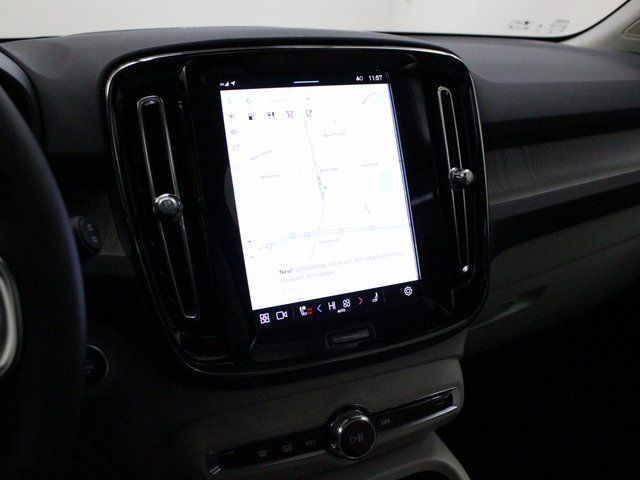 new 2024 Volvo XC40 car, priced at $42,342