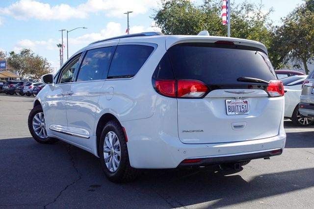 used 2018 Chrysler Pacifica car, priced at $15,990