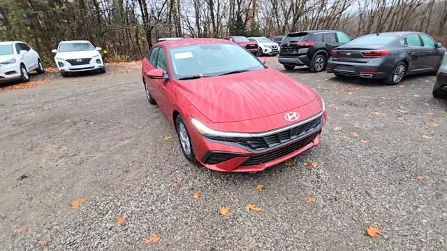 new 2025 Hyundai Elantra car, priced at $23,565