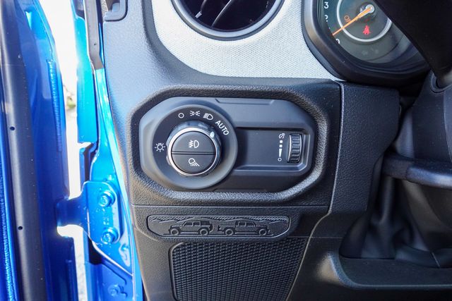 new 2026 Jeep Gladiator car, priced at $46,895